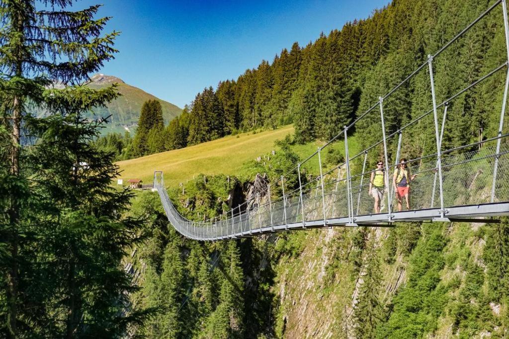 Haus Sonnenschein Apartment Holzgau Bagian luar foto