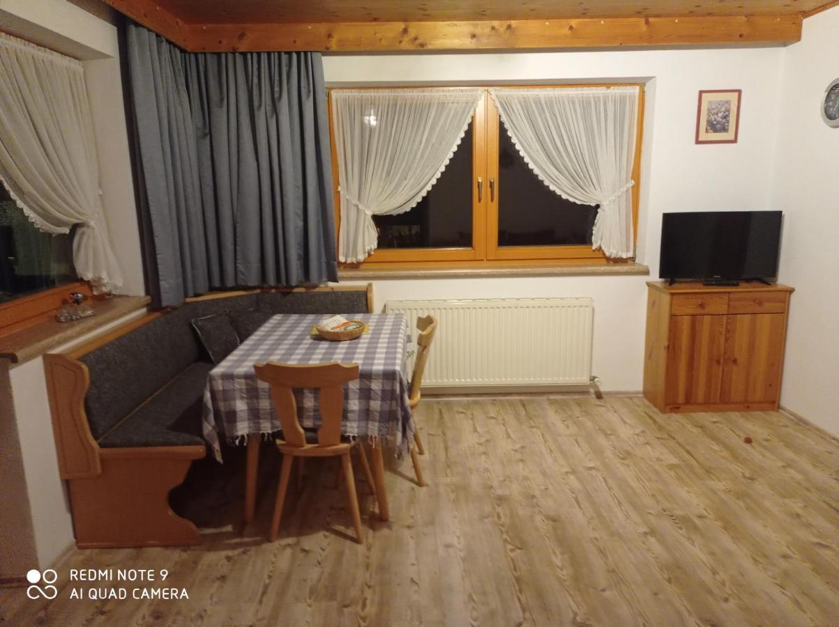 Haus Sonnenschein Apartment Holzgau Bagian luar foto